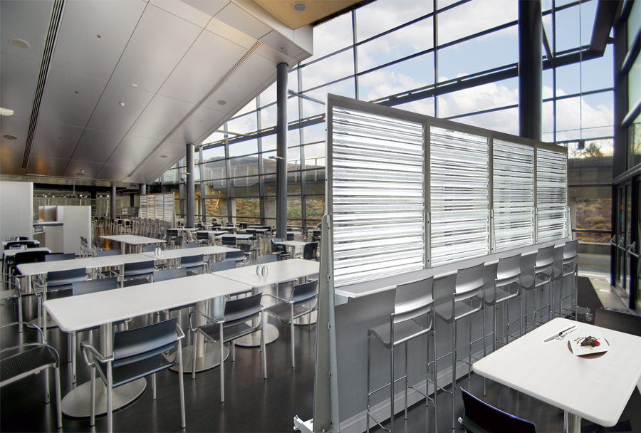 CMoG Glass Market Cafe Screens